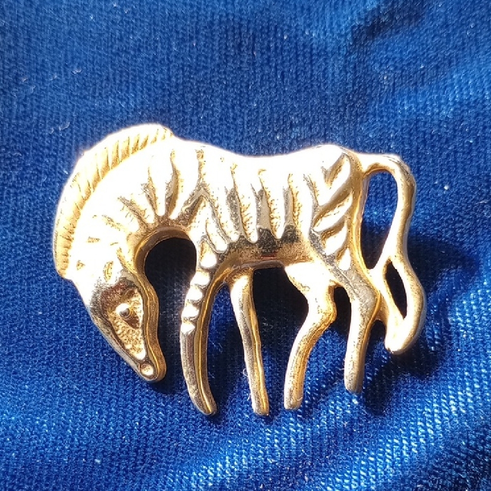 Zebra Gold Color Brooch/ Pin